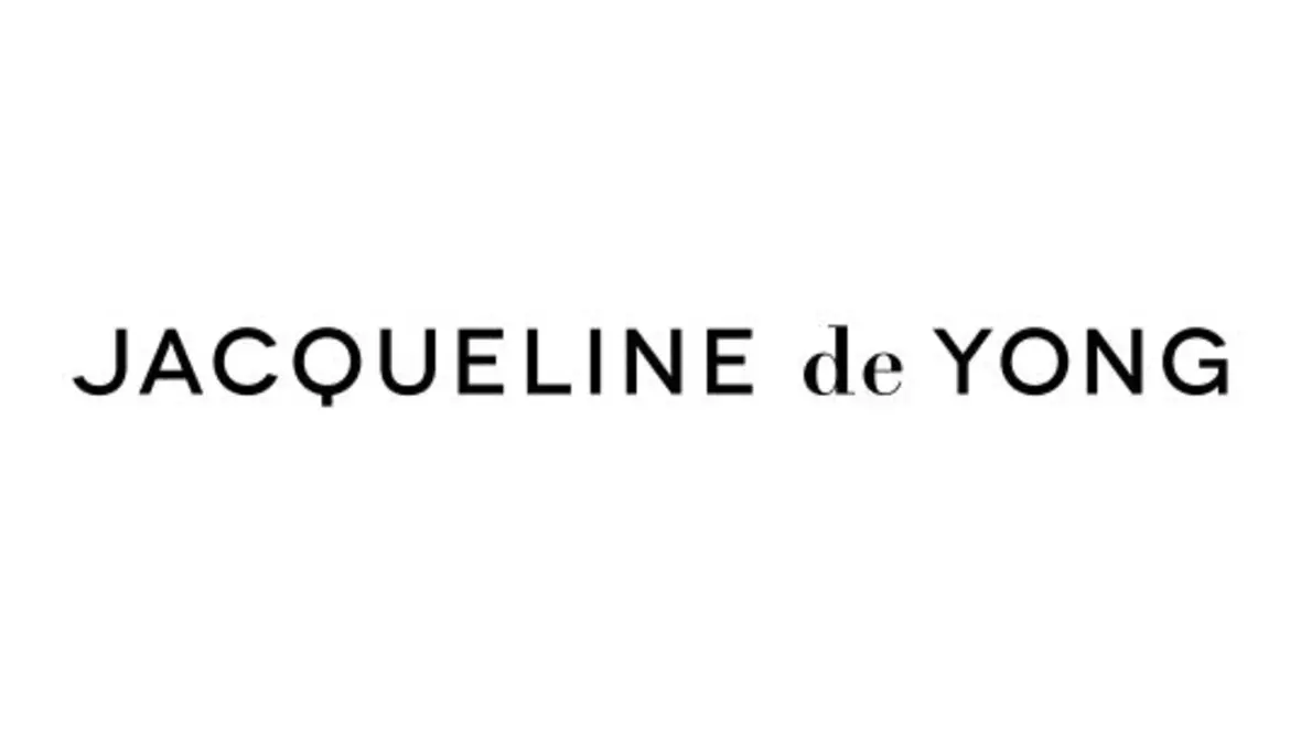 Jaqueline de Yong