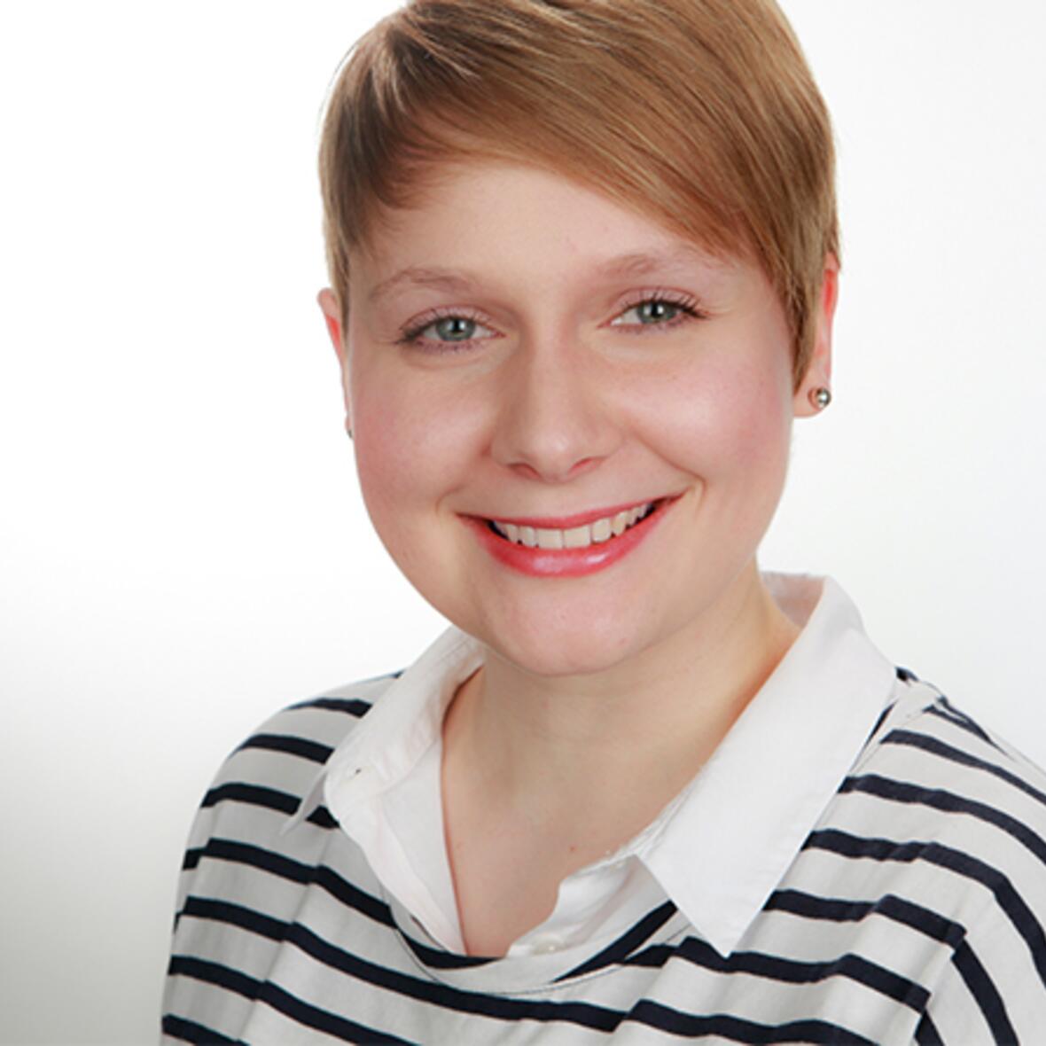 44_frau_mahl21